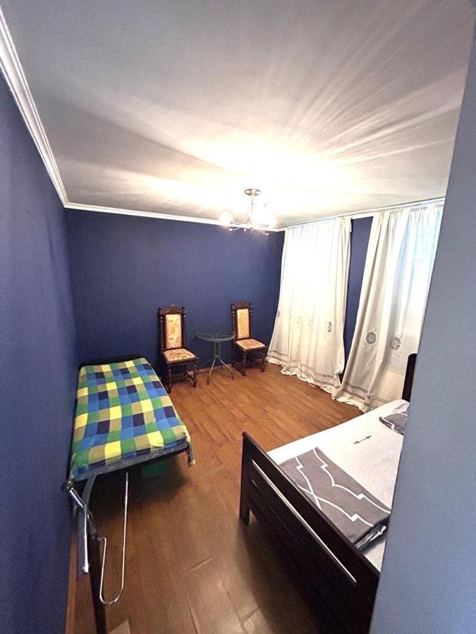 Booboo Flat In Italian Yard Apartment Tbilisi Bagian luar foto